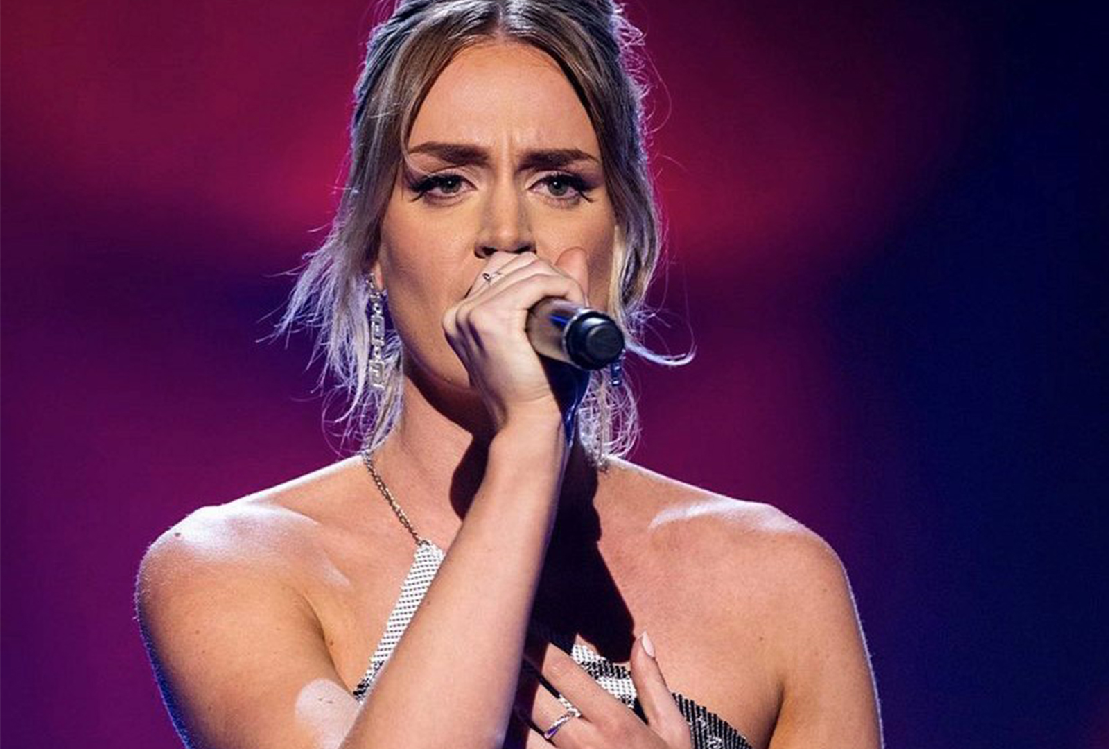 Calista Nelmes in The Voice 2023