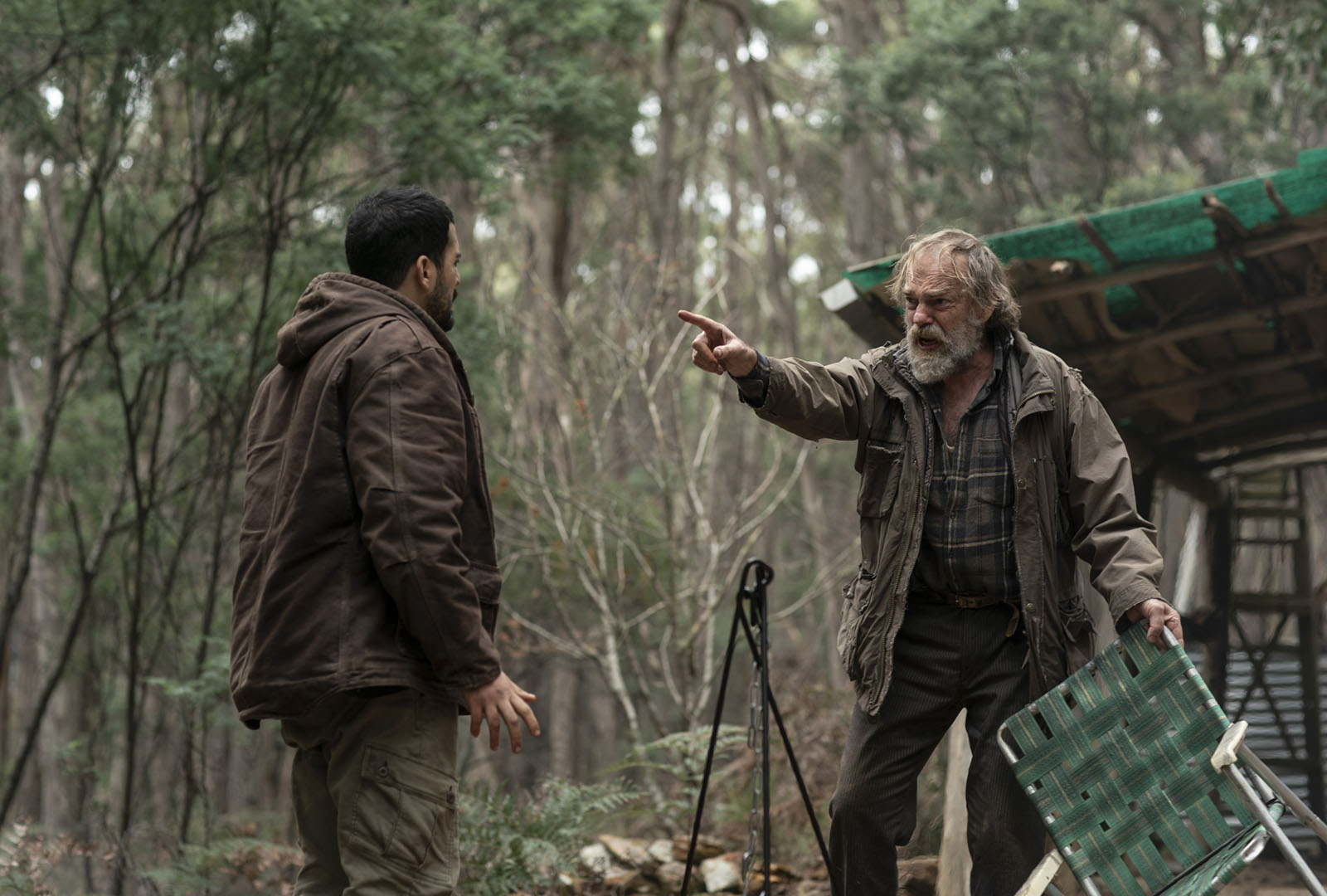 Phoenix_Raei_and_and Hugo_Weaving