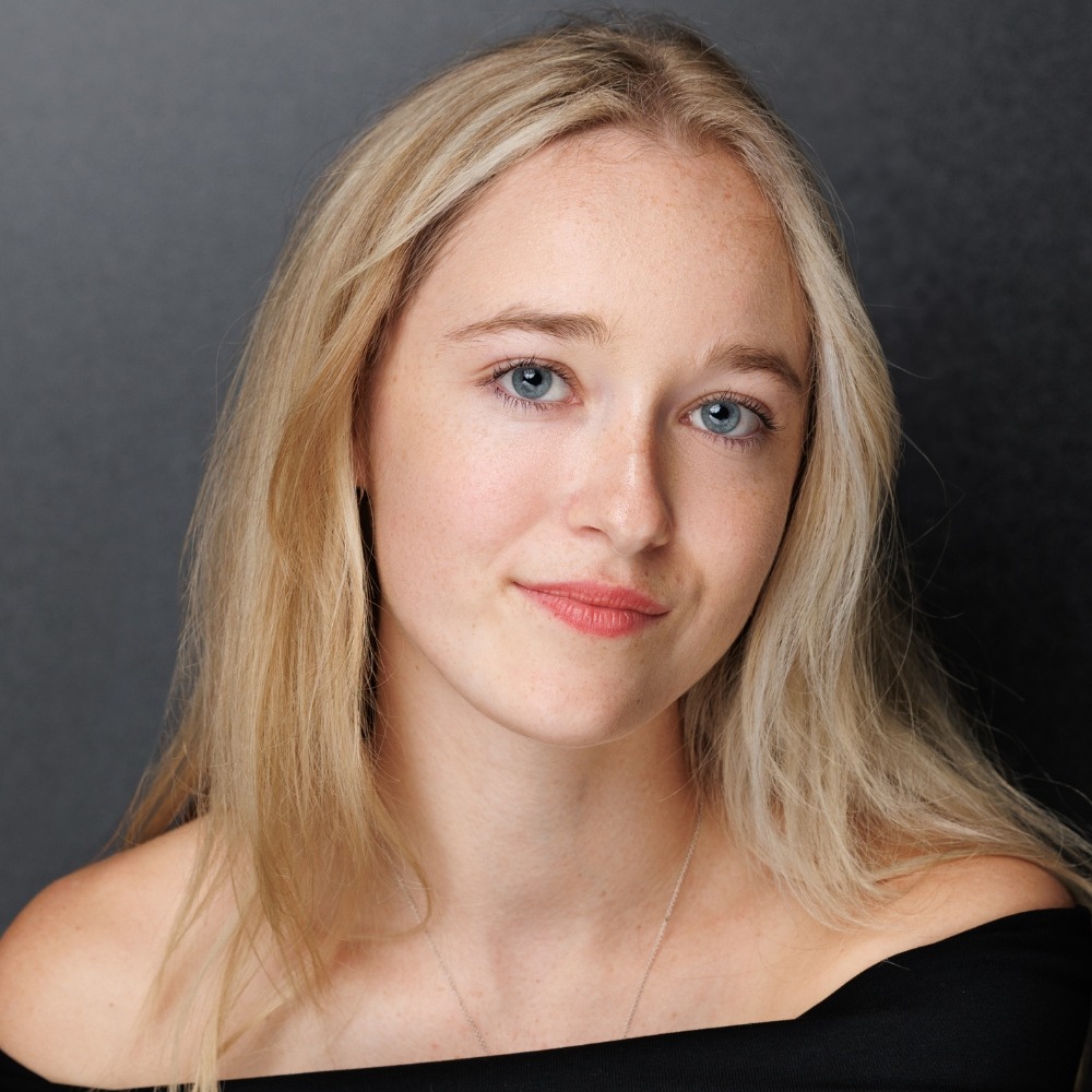 Portrait of Poppy Hardy